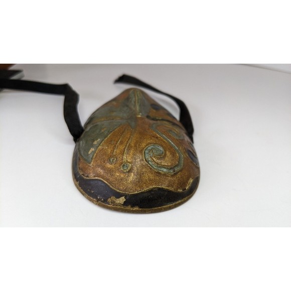 Solid brass mask, enamel paint. Halloween, Mardi Gras, terrorize house guests! - Picture 7 of 12